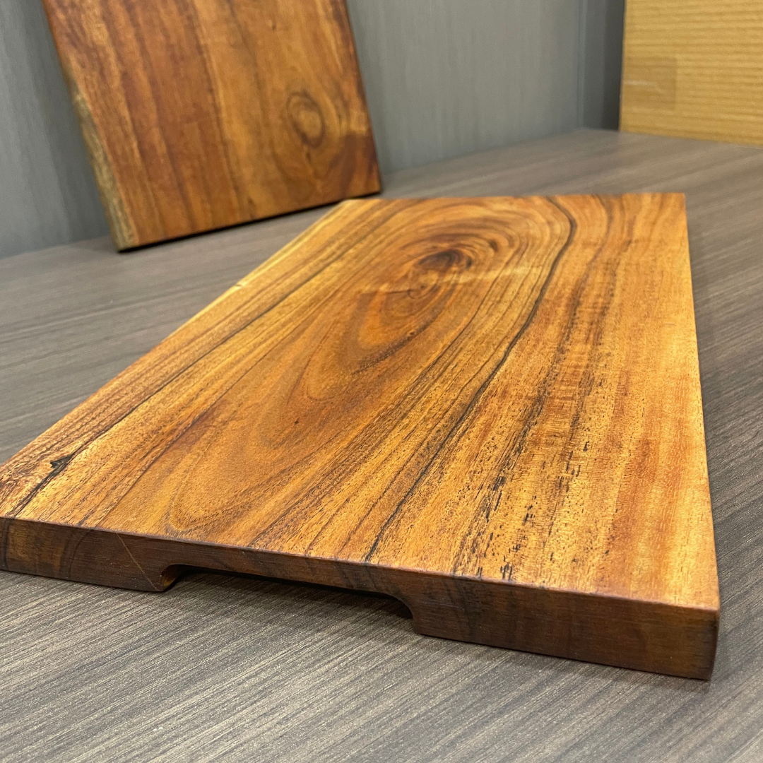 acacia chopping board