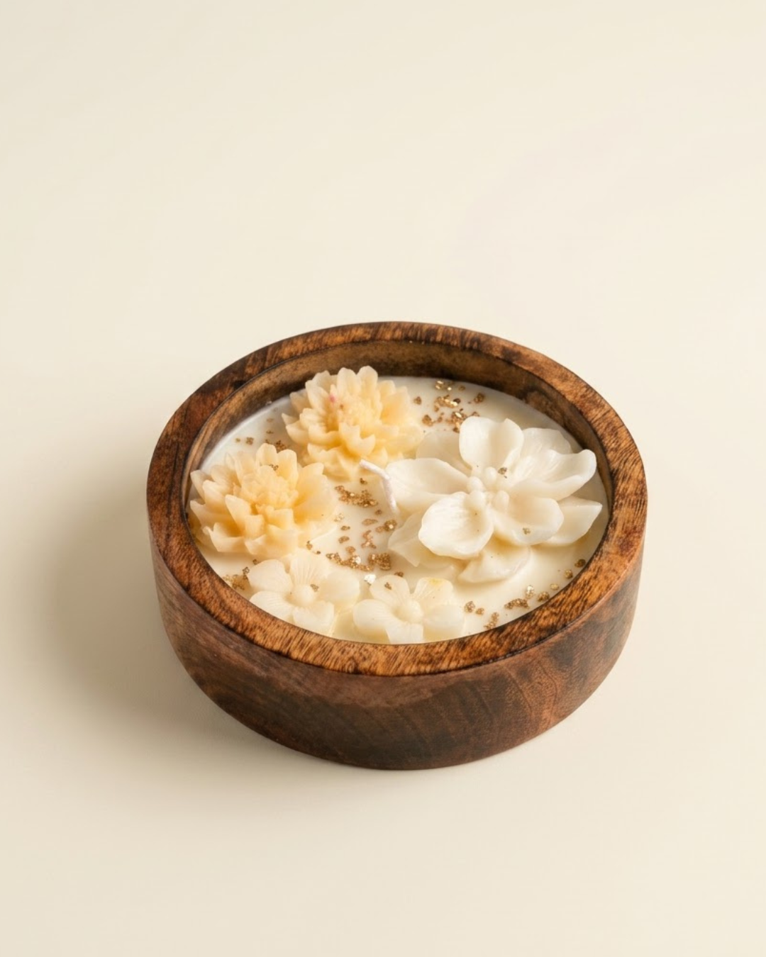 Luxury Bloom Wooden Bowl Candle | Vanilla Scented Coconut & Soy Wax